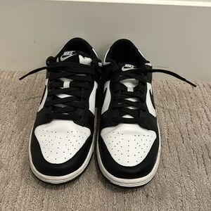 Panda Dunks Size 9.5